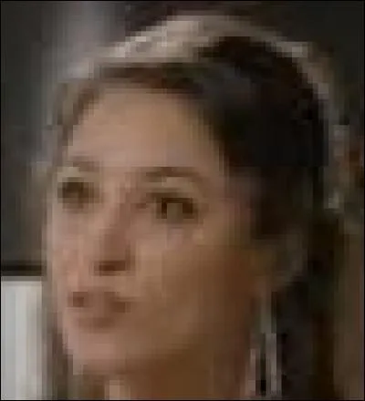 Avec qui Vanessa veut-elle quitter Marseille avec Abdel ?