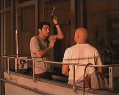 Dans quelle comédie peut-on voir ces deux laveurs de vitres ?