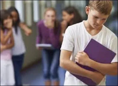 Face à cet important problème, les adultes donnent un verbe, solution de tous les soucis. Lequel ?