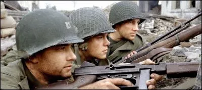 Dans le film "Il faut sauver le soldat Ryan", il y a de nombreuses erreurs. Parmi ces passages du film, lequel n'est pas une erreur ?