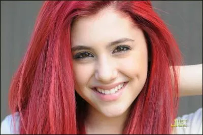 A quel âge a-t-elle commencé à jouer dans des séries ?