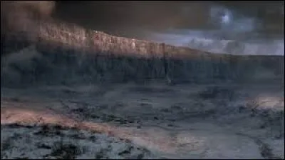 Combien de forteresses la Garde de Nuit occupe-t-elle pour surveiller le Mur ?