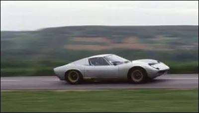 Quelle apprentie se blesse gravement à la patte à cause d'un monstre du Chemin du Tonnerre ?