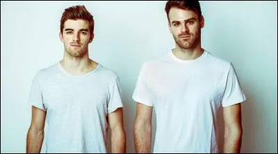 Qui chante la chanson "Roses" ?