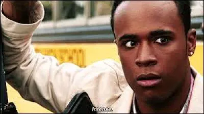 Quelle est la capacité de Corey, le petit ami de Mason ?