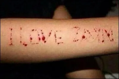 Quel membre a quitté le groupe ?