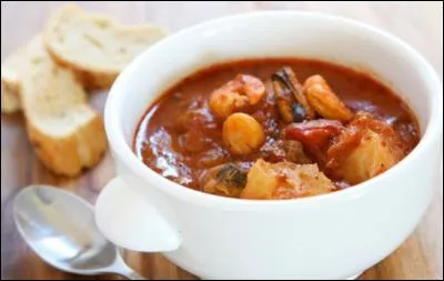 Quel est l'ingrédient principal de la bouillabaisse ?