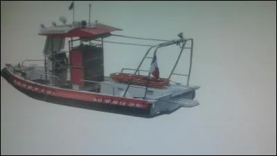 Comment s'appelle le bateau de sauvetage des pompiers ?