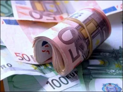 Comment se nomme la boîte de production de Cyril Hanouna, qui produit également TPMP ?