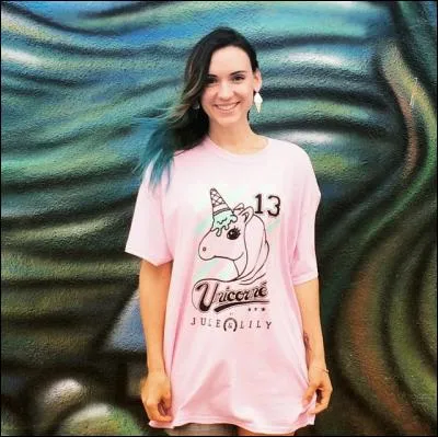 Comment s'appelle sa deuxième chaîne ?