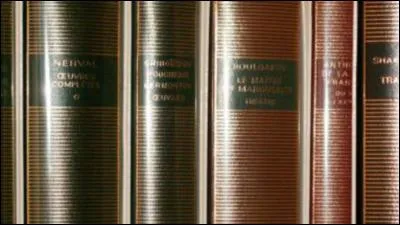 La Pléiade, seuls seize écrivains y sont entrés de leur vivant. Quel écrivain est le dernier à y être entré ?