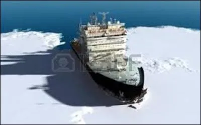 Lors des missions en Antarctique, les marins se gellent le pont !