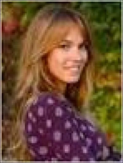 Alysée attend un bébé, qui est le père ?