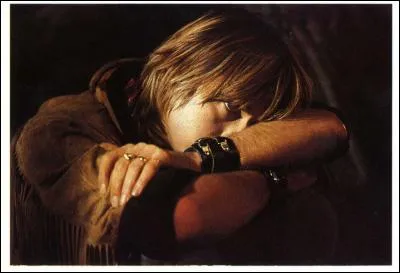 Quel chanteur sort l'album "Boucan d'enfer" en 2002 ?