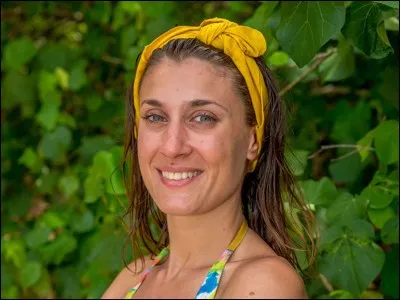 Qui est la nouvelle qui a remplacé Charlie dans l'équipe jaune ?