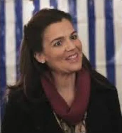 De qui Mme Ackard est-elle la mère ?