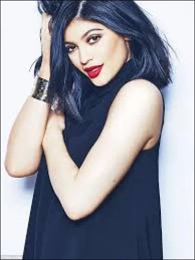 Pour quelle marque Kylie a-t-elle été nommée ambassadrice beauté ?