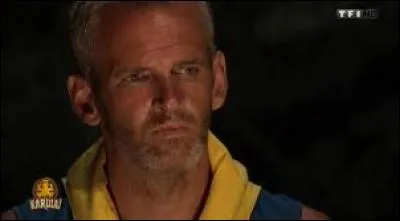 Très aimé avant son séjour sur l'île aux colliers, puis détesté au point d'être éliminé, je vous présente :