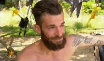 Grand ronfleur, voici un aventurier possédant des hauts et des bas assez importants, ce qui a entre autres entraîné son élimination récemment :