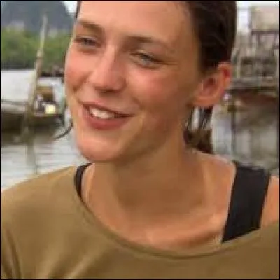 Boxeuse dans l'âme et ancienne capitaine des jaunes, je vous présente la charmante :