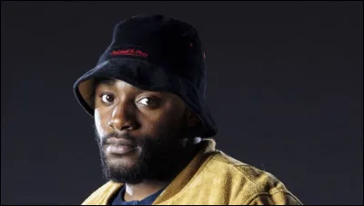 Qui est ce chanteur ?