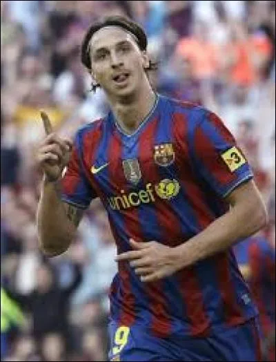 Dans quel club joue ce joueur ?