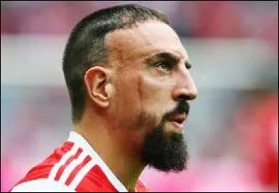 Dans quel club joue ce joueur ?