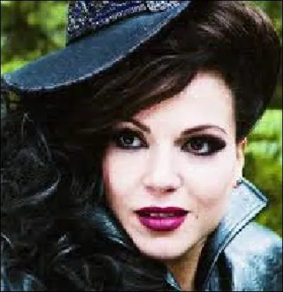 Quel est le lien parental entre Henry et Regina ? (vraie vie)