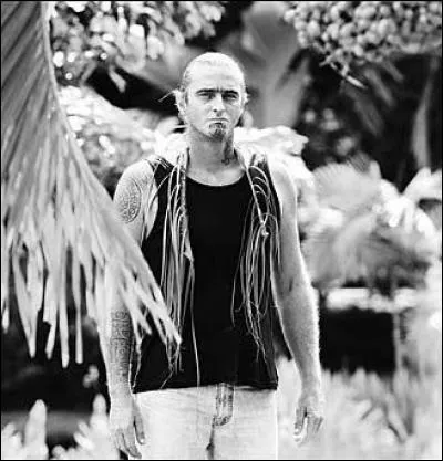 A quel concours musical, Laurent Degache, 13 ans, reçut-il le premier prix et fut-il sollicité par des producteurs ?