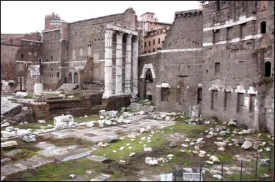 Et celui là, comment s'appelle-t-il ?