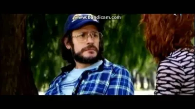 Le père de Nina est-il ordonné ?