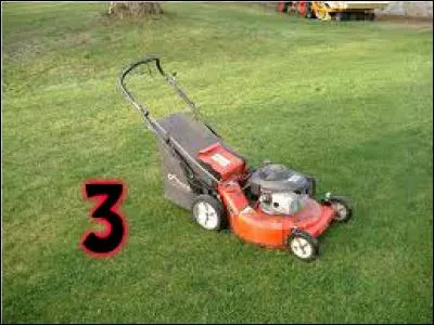 3 - Tondre votre pelouse. Une activité peu agréable, mais qu'il faut faire... Et en plus, c'est bruyant et on finit par avoir mal au dos. Durant lequel de ces jours n'avez-vous pas le droit de faire trop de bruit ?