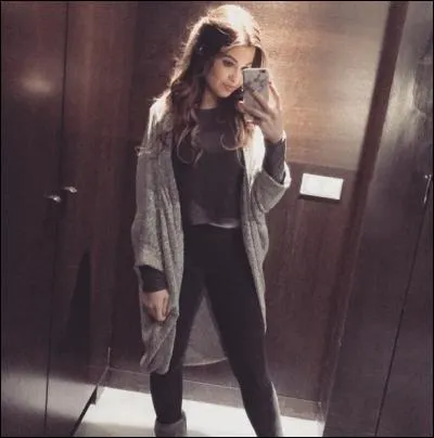 Comment s'appelle sa ligne de vêtements ?