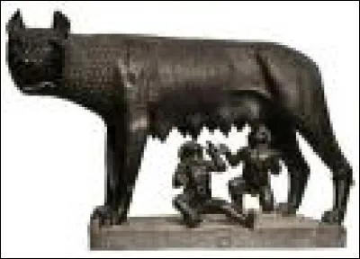 Titus Tatius a partagé le trône de Rome avec...