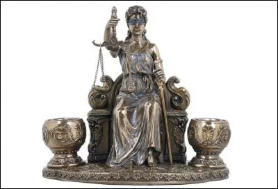 Qui était la seconde épouse de Zeus ?