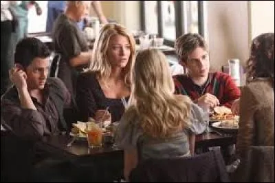 Comment s'appelle le 9e épisode de la saison 1 ?