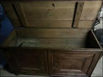 Si toutefois vous vous sentez dans le pétrin, c'est que vous avez peut-être dormi dans la ----.