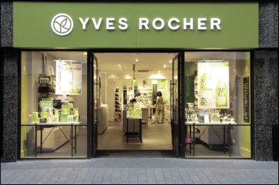 Yves Rocher, créé en 1959, est aujourd'hui le leader des magasins de cosmétiques en France ; l'enseigne possède environ 1700 boutiques à travers le monde.
De quelle région vient Yves Rocher ?