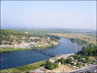 Vous situez la ville de Shkodër :