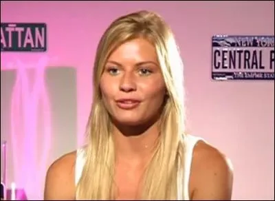 Avec qui sortait Annaëlle dans les Anges 3 ?