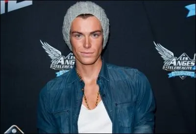 Avec qui sortait Geoffrey Croustillat ?