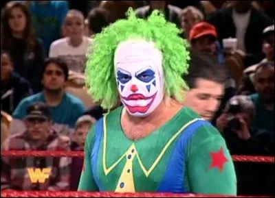 Vrai ou faux : il existait un catcheur nommé "Doink le clown" ?
