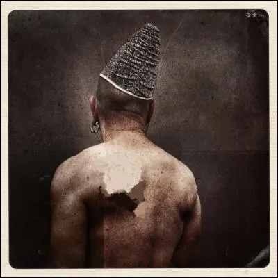 Premier roi après le déluge, il se maria avec sa mère et fera ériger la tour de Babel. Qui est-il ?