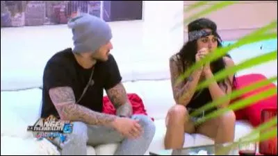 Pourquoi Thibault prend-il la décision de quitter Shanna lors de la sixième saison des Anges ?