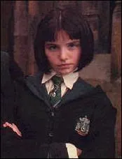 Avec qui va-t-il au bal de Nol ?