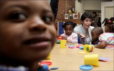 Sur une population totale de 305 millions, combien les Etats-Unis comptent-ils d'enfants sans-abri?