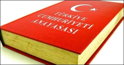 Mais au cours de votre vie, plus qu'un stratège militaire, vous aurez réformé législativement tout un empire grâce à votre code civil appelé...