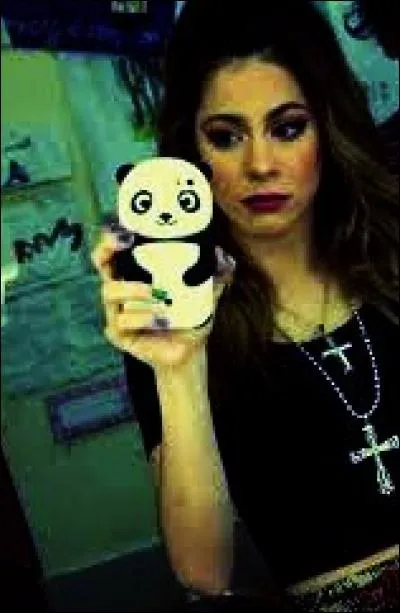 Comment s'appelle sa maman ?