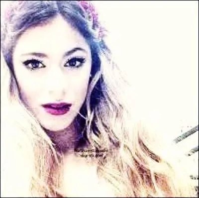 Comment s'appelle son 1er album ?