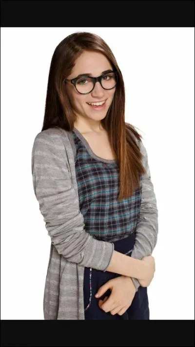 Comment s'appelle cette jeune fille intelligente ?